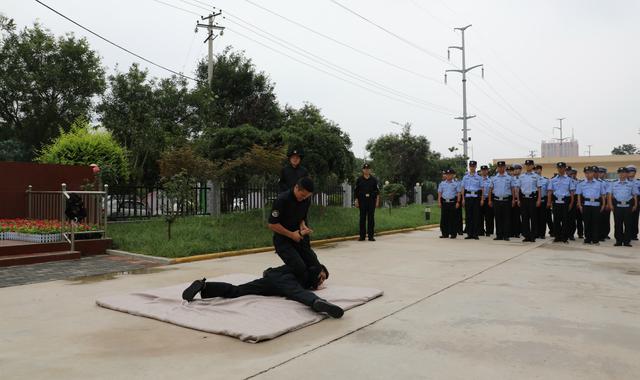 练兵正当时 考核场上见真章——华阴市公安局开展警务实战技能练兵考核