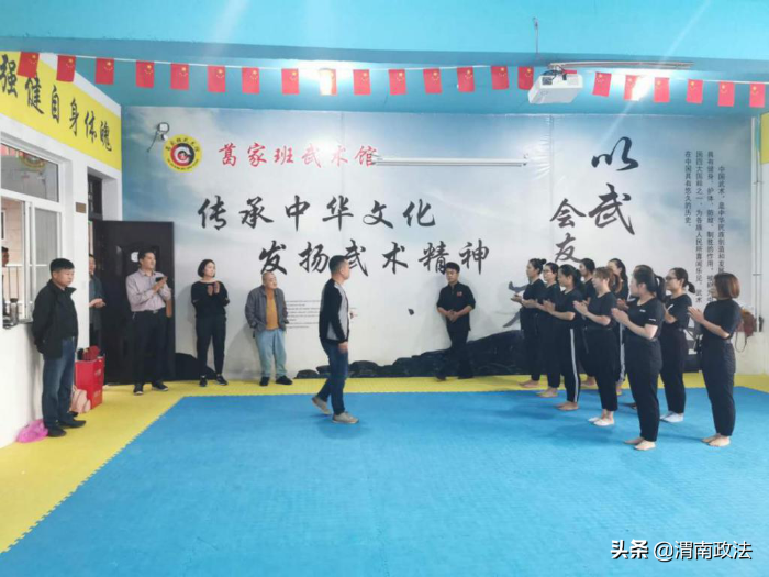 华阴市人民检察院法警大队赴澄城县院交流学习（图）