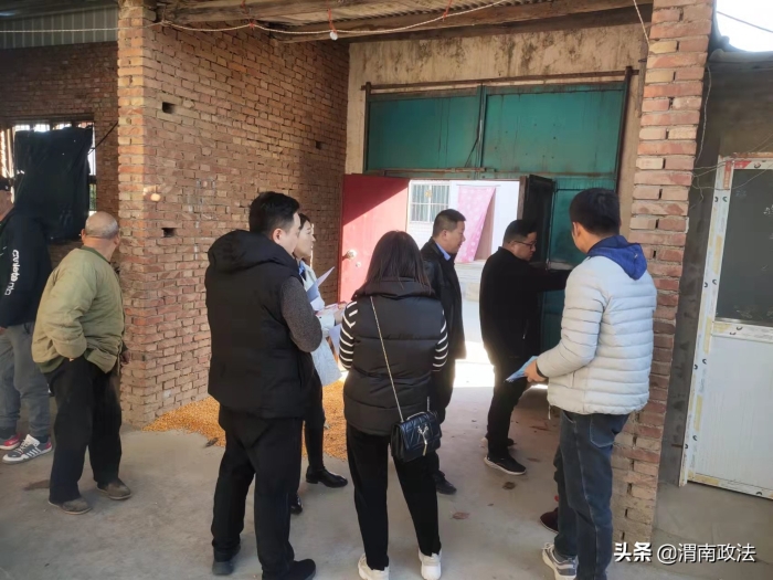 华阴市委政法委深入开展“六查六问六提升”活动（图）