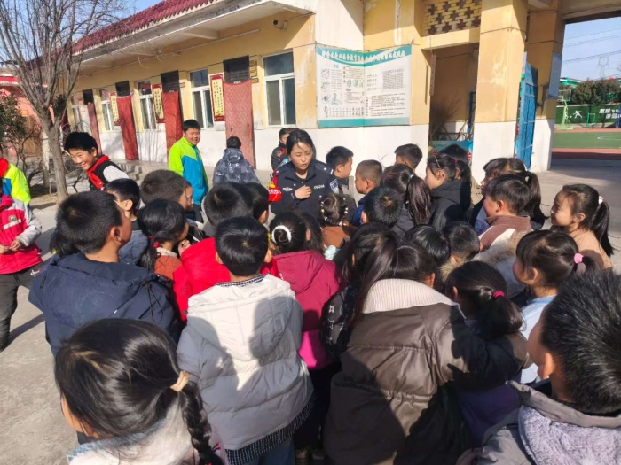 8a6b3605e4db48c8b8bf62b11167e60c~tplv-tt-origin-web_gif